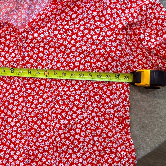 3X Plus Old Navy Blouse - Daisies - Picture 7 of 7